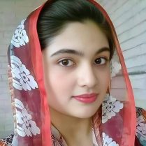 Zainab Khawar, 37 years oldKhushab, Pakistan