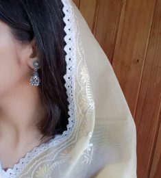 Emaan Hussain, 24 years old, Woman, Karachi, Pakistan