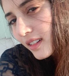 Zara Malik, 21 years old, Woman, Kamoke, Pakistan