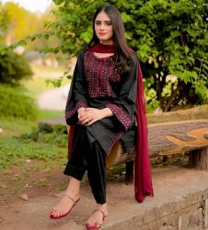 Bushra Shafi, 23 years old, Woman, Dhoro Naro, Pakistan