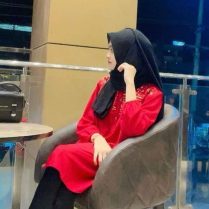 Manahil Tariq, 44 years oldHingorja, Pakistan